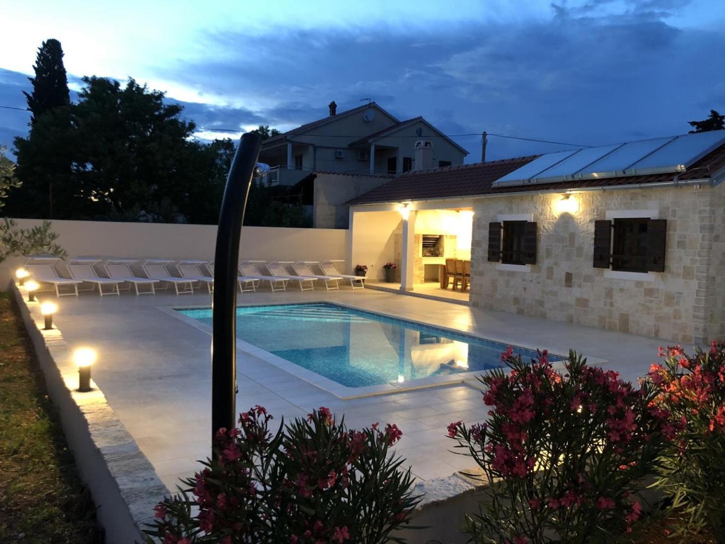 Villa Stella - Crowonder Luxury Rent Turanj Exteriér fotografie