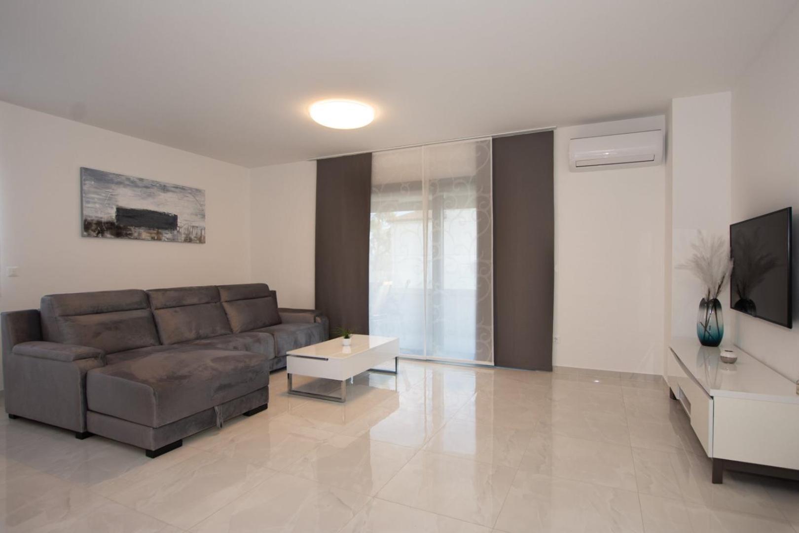 Villa Stella - Crowonder Luxury Rent Turanj Exteriér fotografie