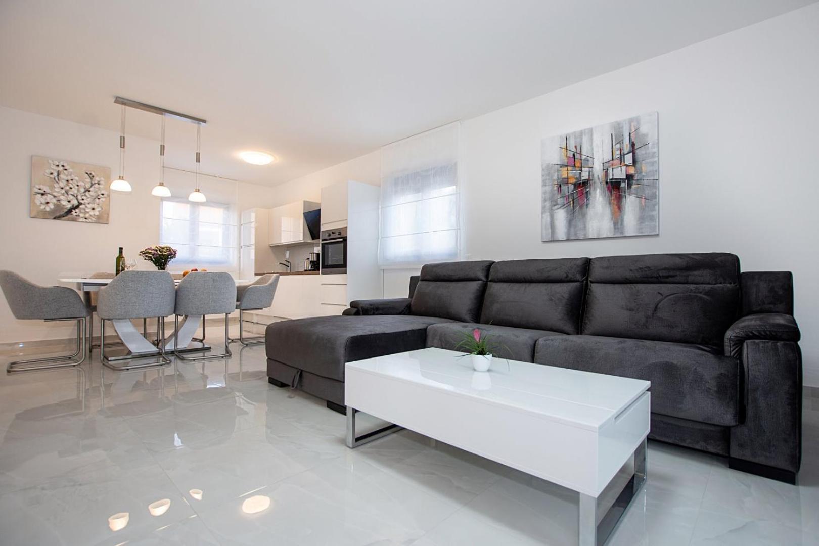 Villa Stella - Crowonder Luxury Rent Turanj Exteriér fotografie