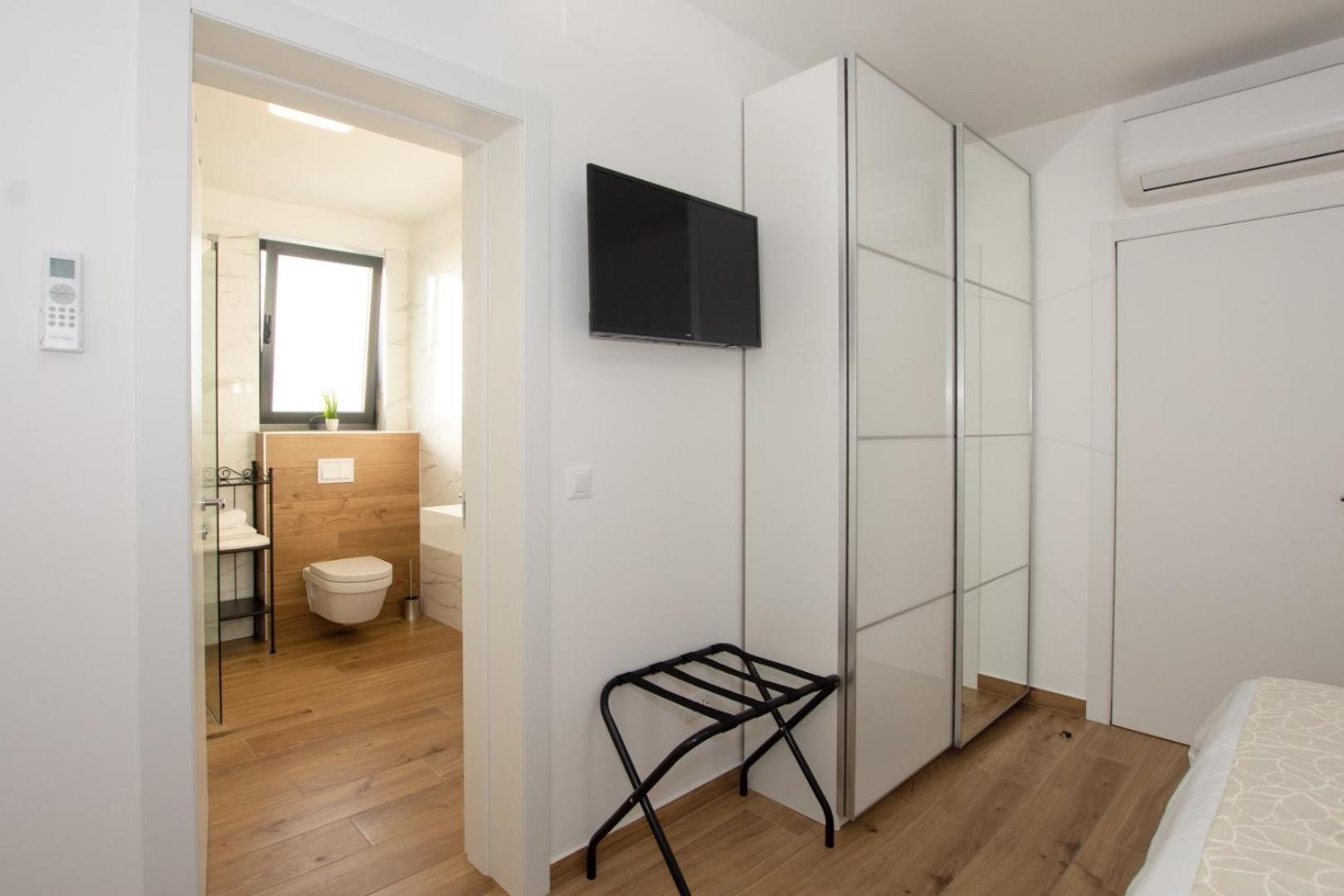 Villa Stella - Crowonder Luxury Rent Turanj Exteriér fotografie